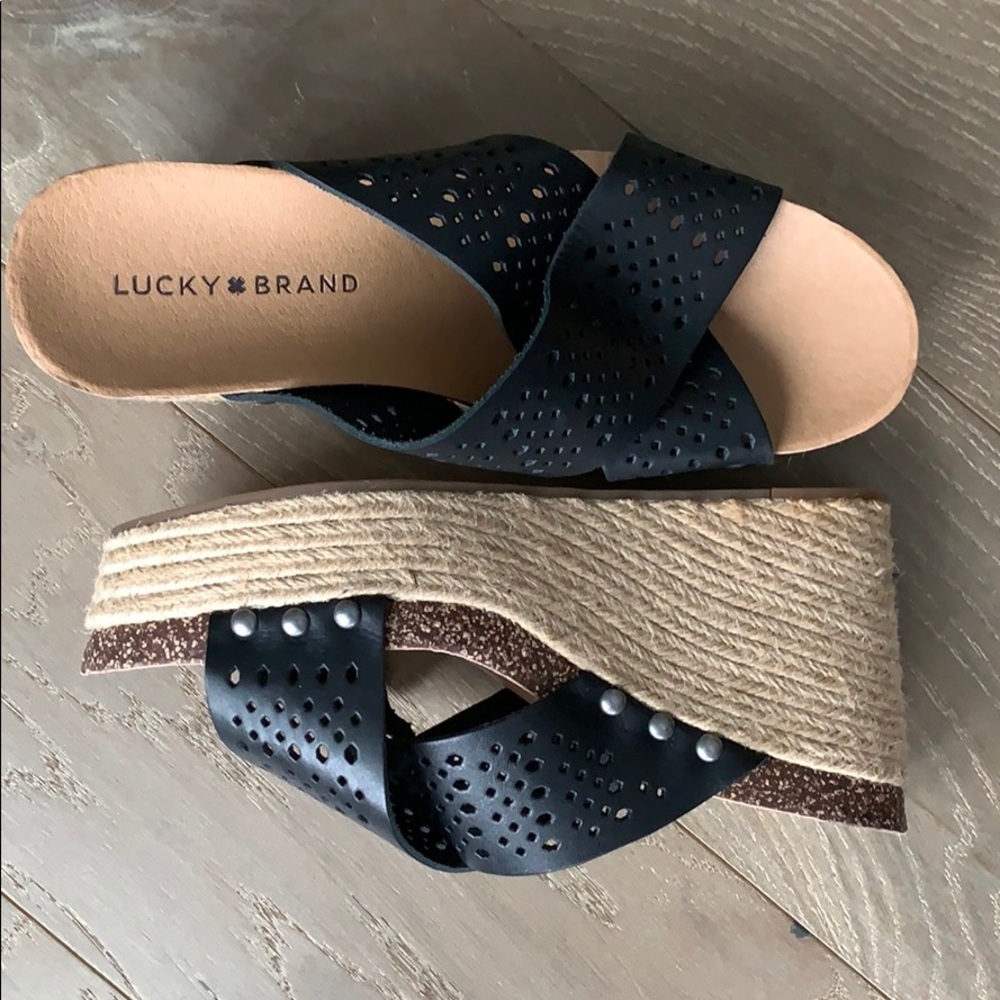 Lucky Brand Wedges size 9